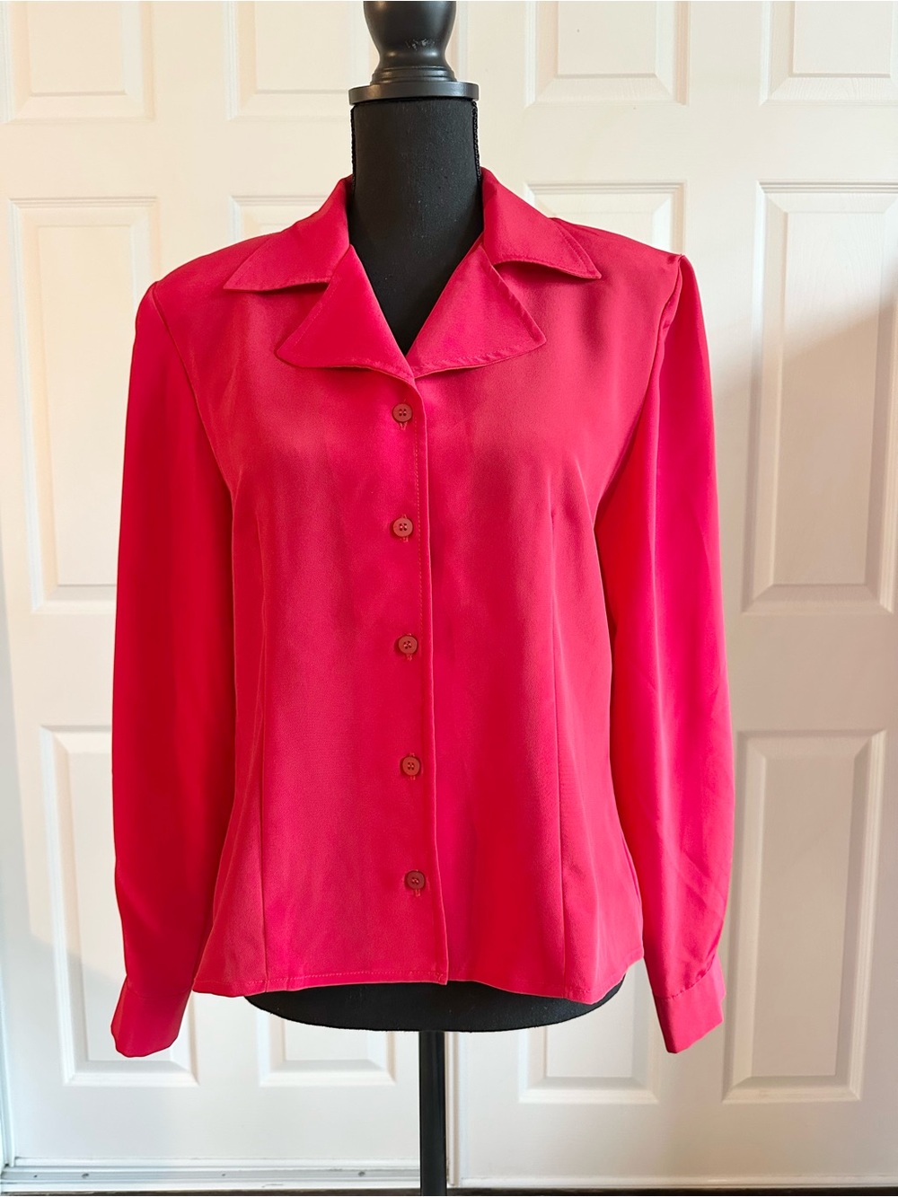 Leslie Fay Vintage 70’s 80’s Red Crepe Button Down Blouse